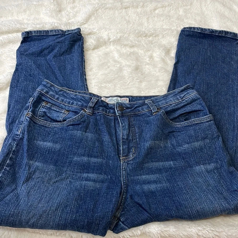 Faded‎ Glory Classic Straight Leg Jeans
